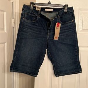 Levi’s Bermuda Jean Shorts - Dark Blue Size 12